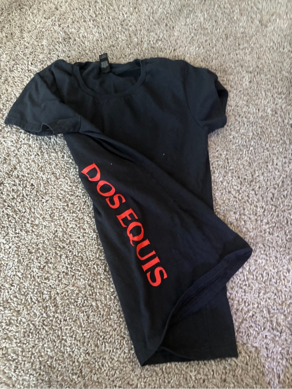 A bunch of bar shirts - Picture 3 of 9